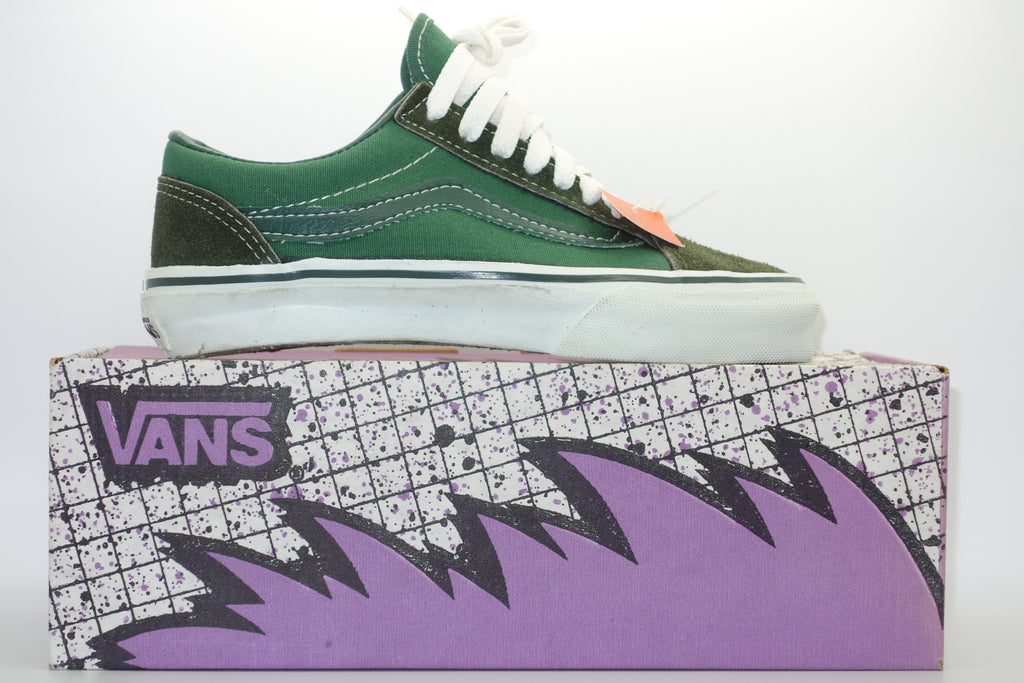 vintage van's style #36 ~ US4